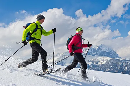 schneeschuhwandernvordemwildenkaisergerdlfranz.jpg